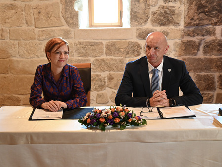 Podpisana pogodba o sofinanciranju projekta Grajske sanje