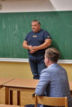 Starejši na brazplačni delavnici obnovili znanje cestno prometnih predpisov