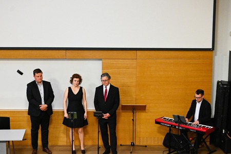 Dr. Mihajlo Rostohar in stoletje Oddelka za psihologijo Filozofske fakultete Masarykove univerze v Brnu 